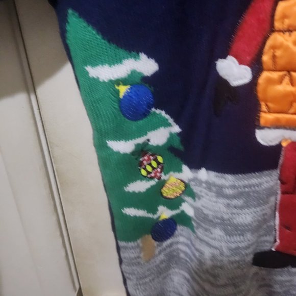 Santa Christmas Sweater Multi Color Size Large (42-44) - Picture 3 of 6